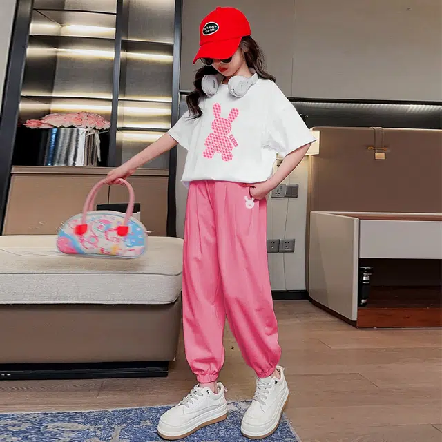 唐狮童装 卡通圆领上衣束脚裤休闲运动套装 儿童款 白色