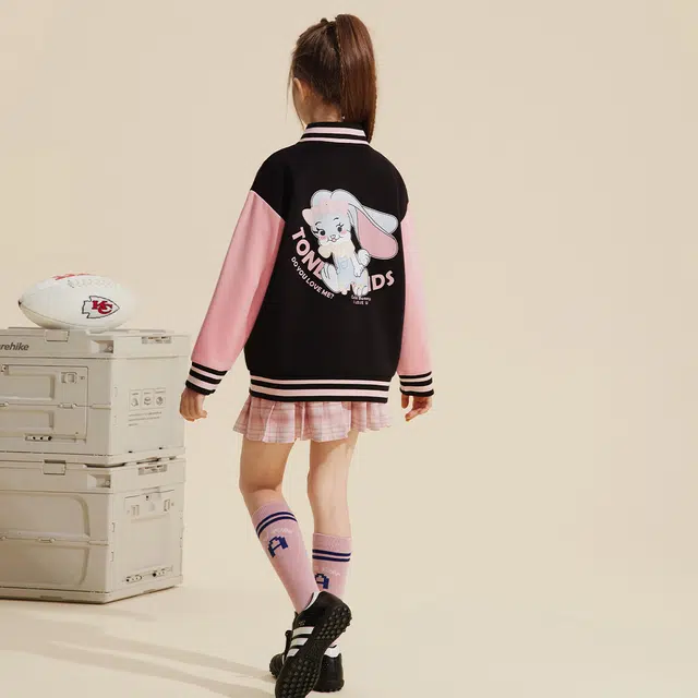 唐狮童装 卡通兔子刺绣单排扣棒球服 儿童款 黑色