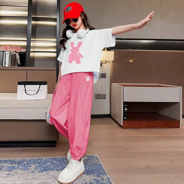 唐狮童装 卡通圆领上衣束脚裤休闲运动套装 儿童款 白色