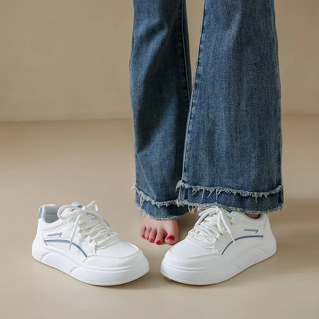 舒适时尚潮流百搭之选 防滑耐磨增高 低帮 板鞋 女款