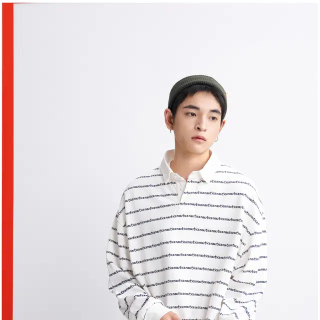 nautica white sail logo T