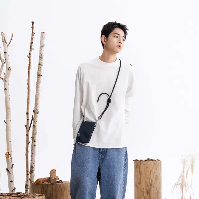 nautica white sail T