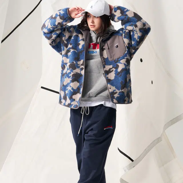 nautica white sail logo