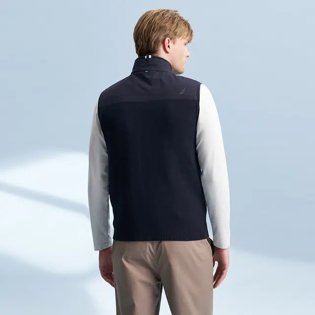 NAUTICA