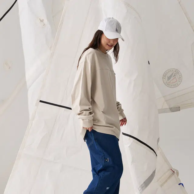 nautica white sail T