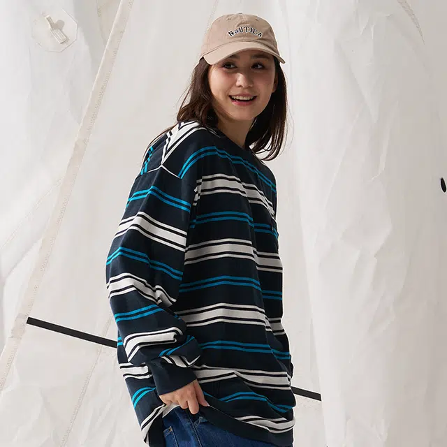 nautica white sail T
