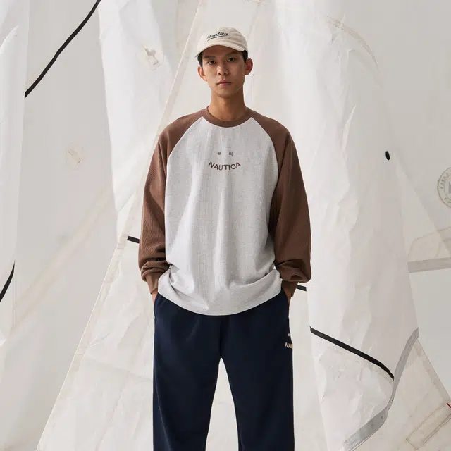 nautica white sail LOGOT