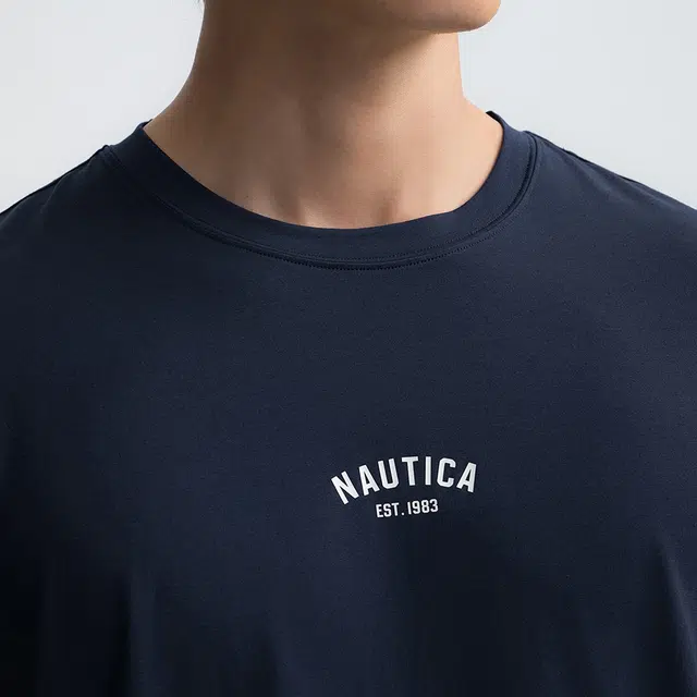 NAUTICA T