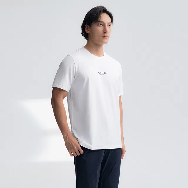 NAUTICA T