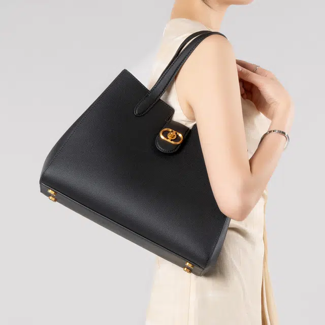 Chrisdien Deny Tote