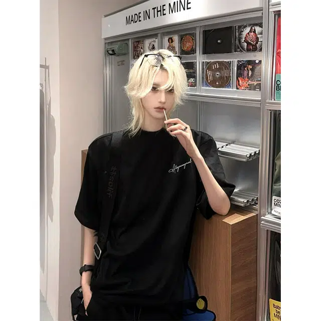 KW T
