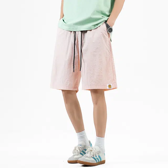 卡皮巴拉小黄豚 美式多巴胺色系基础款纯色凉感尼龙沙滩裤简约肌理感轻薄速干宽松舒适百搭运动篮球裤冰丝防晒五分休闲短裤 男女同款