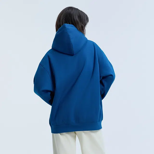 美特斯邦威 趣味字母图案宽松休闲百搭连帽卫衣 男女同款