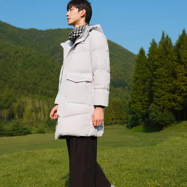 美特斯邦威 冬季设计感连帽中长款保暖羽绒服 男款