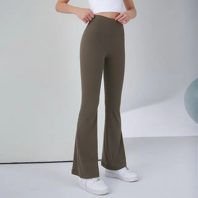 岚纹 微喇高腰蜜桃提臀运动长裤 女款