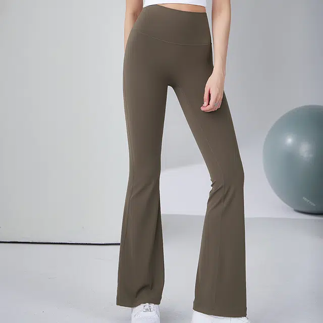 岚纹 微喇高腰蜜桃提臀运动长裤 女款