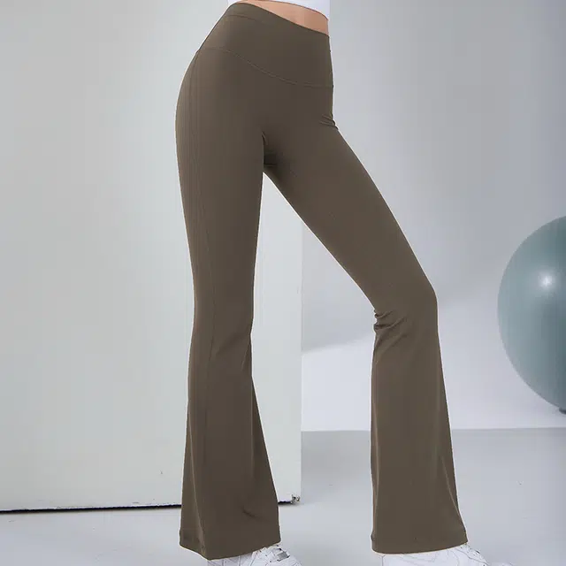 岚纹 微喇高腰蜜桃提臀运动长裤 女款