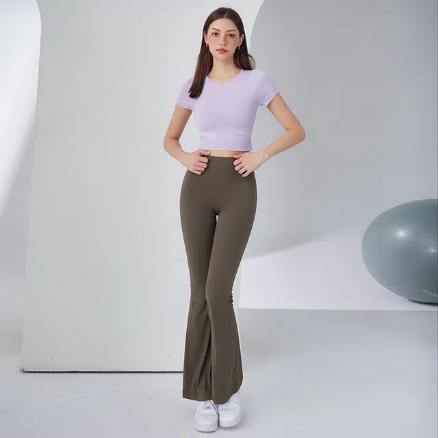 岚纹 微喇高腰蜜桃提臀运动长裤 女款