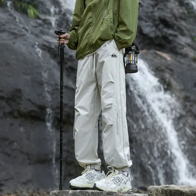 Quiksilver LOGO