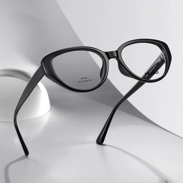MUZU TR90