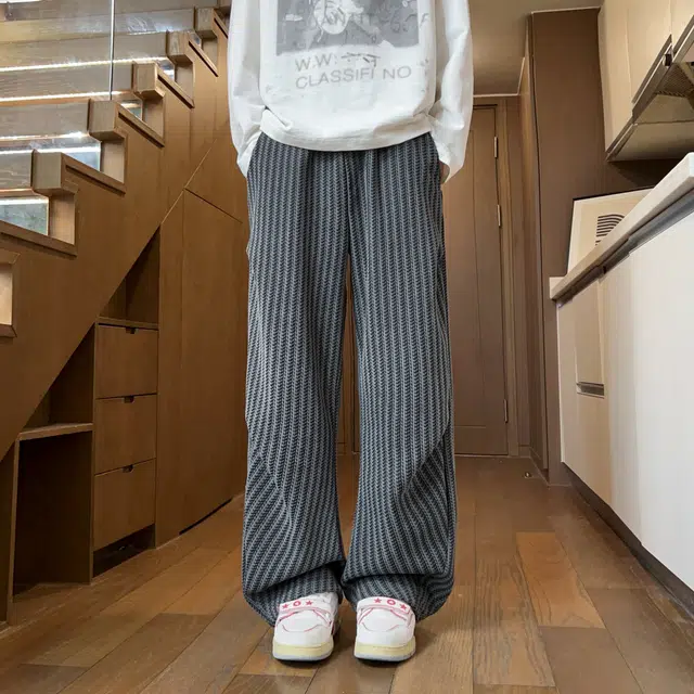 素杭 潮流宽松垂感直筒长裤慵懒感条纹松紧腰阔腿裤子中性风日常基础百搭运动休闲裤 男女同款