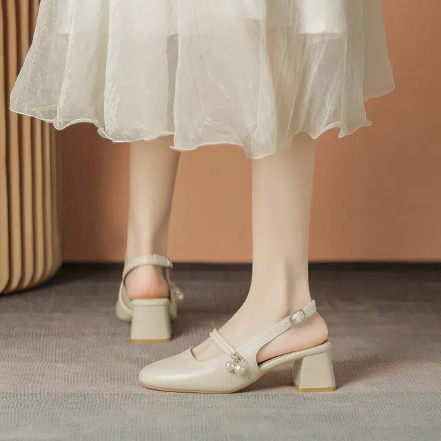 KATHRYN WILSON 5cm