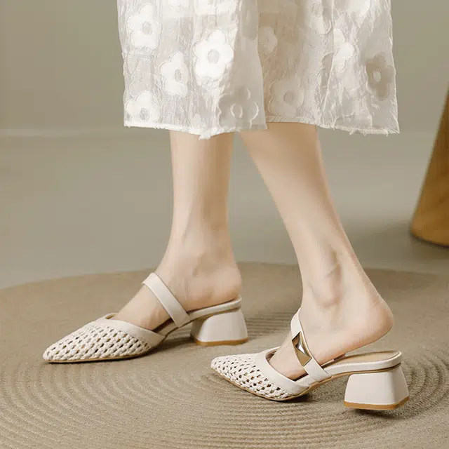 KATHRYN WILSON 4cm