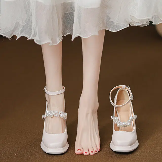 KATHRYN WILSON 9.5cm