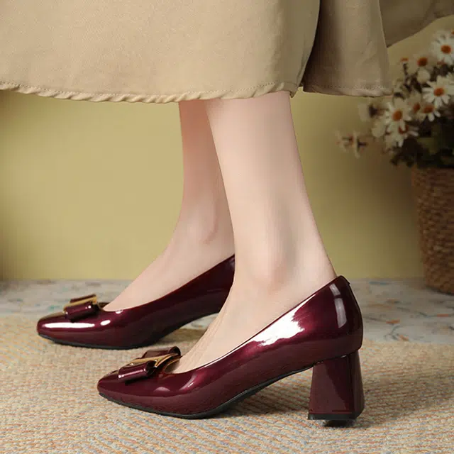 KATHRYN WILSON 5cm