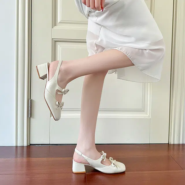 KATHRYN WILSON 4cm