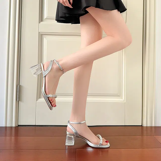 KATHRYN WILSON 5cm