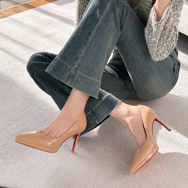 KATHRYN WILSON 9cm