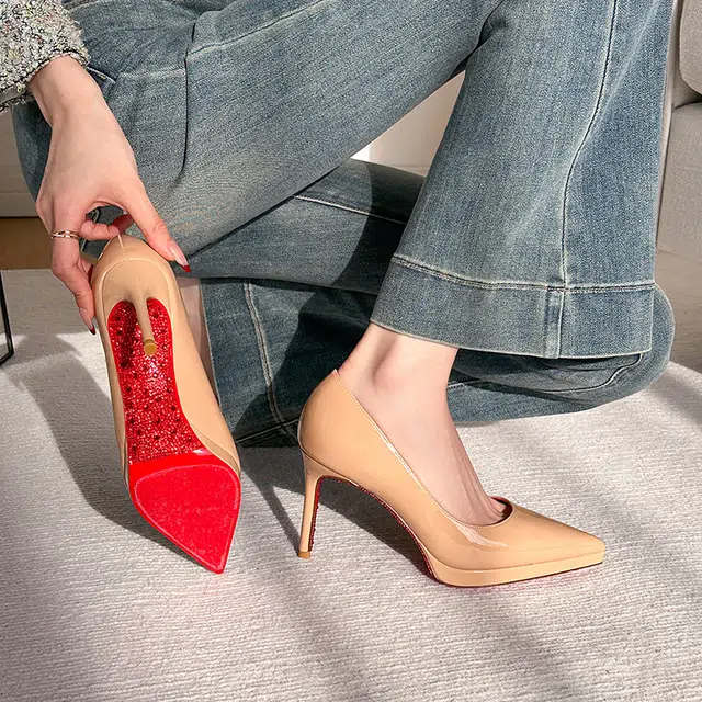 KATHRYN WILSON 9cm