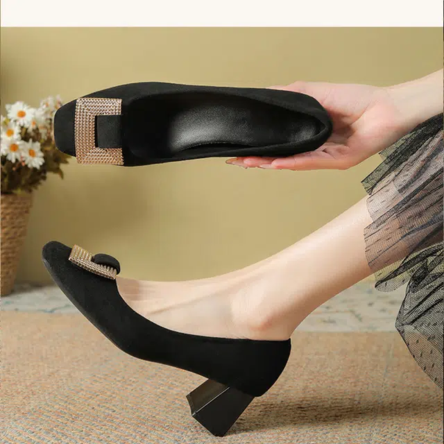 KATHRYN WILSON 5cm