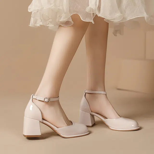 KATHRYN WILSON 6cm
