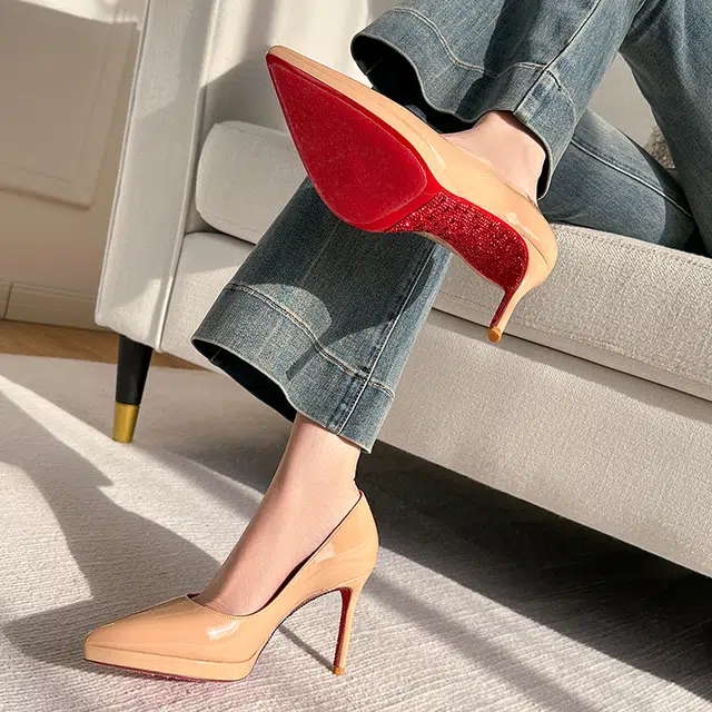 KATHRYN WILSON 9cm