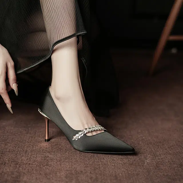 KATHRYN WILSON 8.5cm