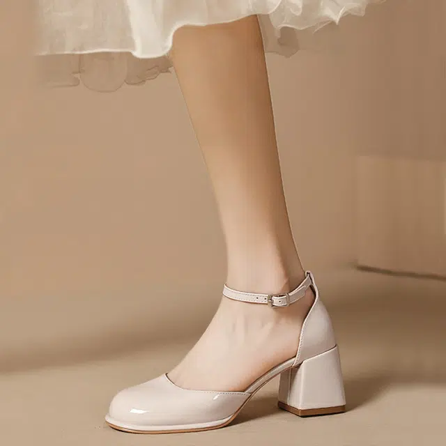 KATHRYN WILSON 6cm