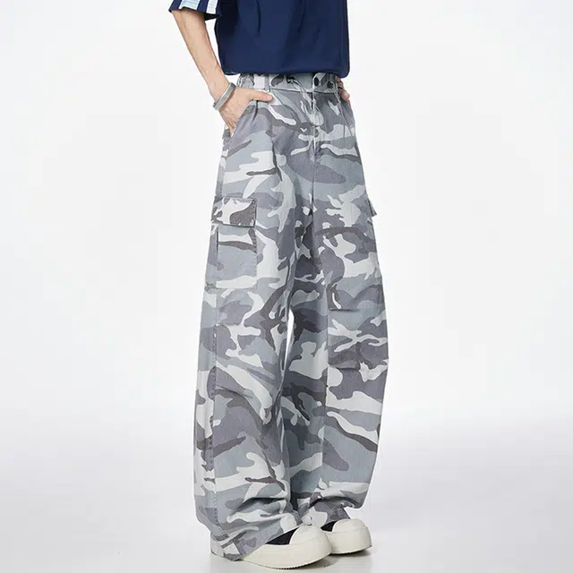 JEANSWEST