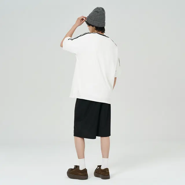 JEANSWEST LogoT