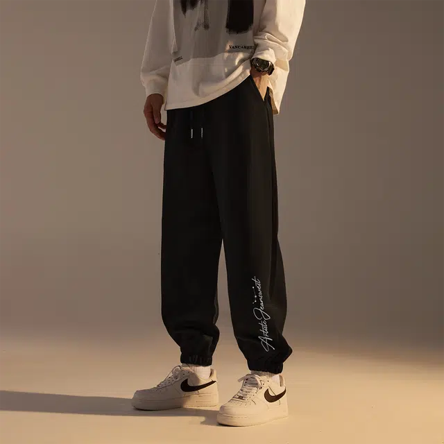 JEANSWEST