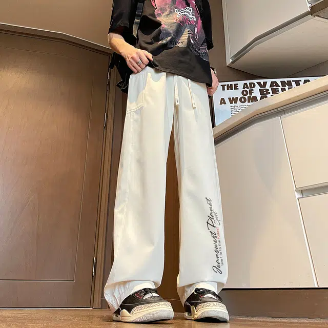 JEANSWEST