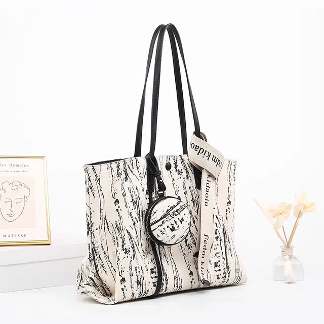 SMILE FOCUS Tote