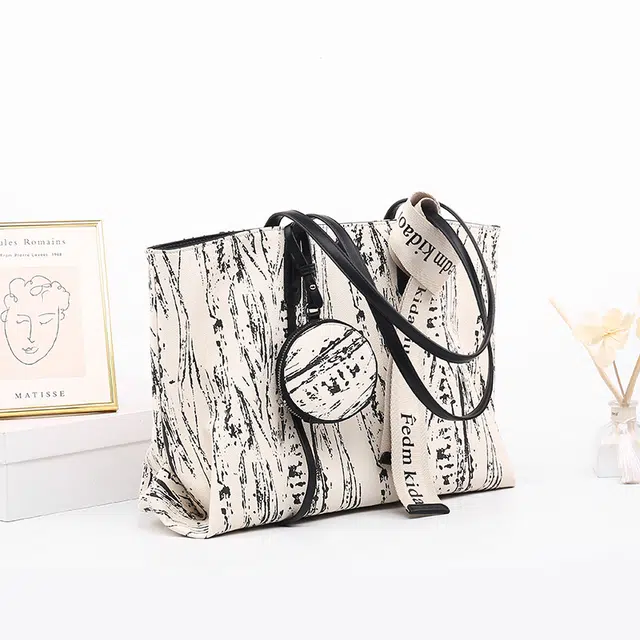 SMILE FOCUS Tote