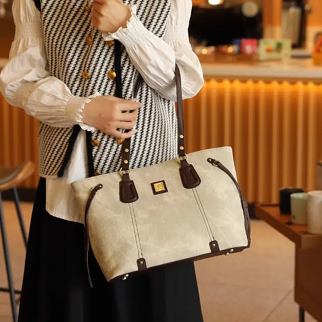 SMILE FOCUS Tote