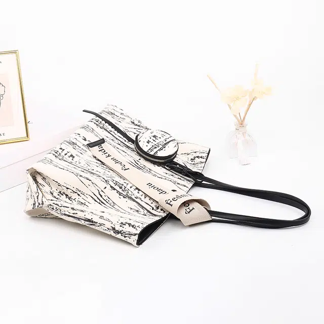 SMILE FOCUS Tote