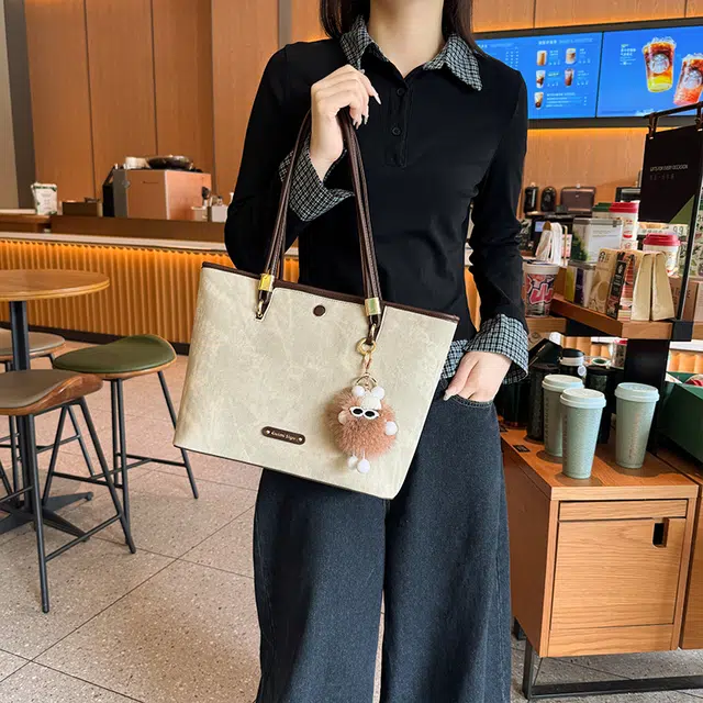 SMILE FOCUS PU Tote