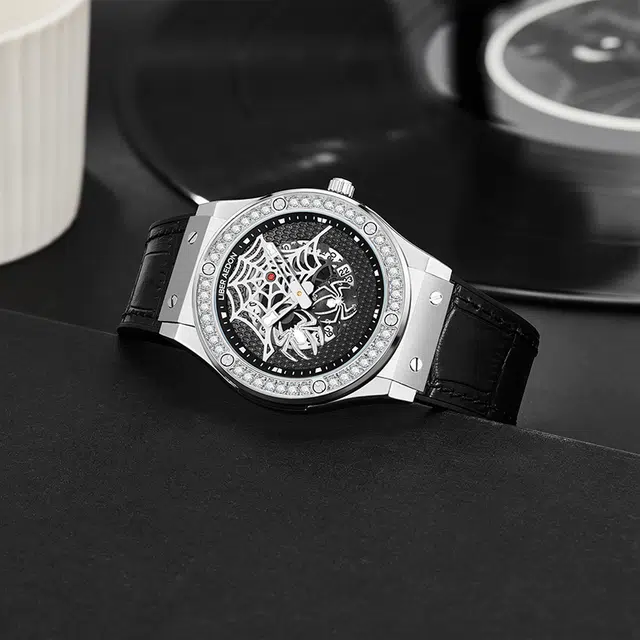 LIBER AEDON Quartz Leather Strap Watch Black Dial