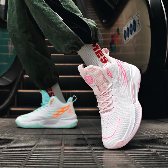 Wavecrest Basketball Sneakers