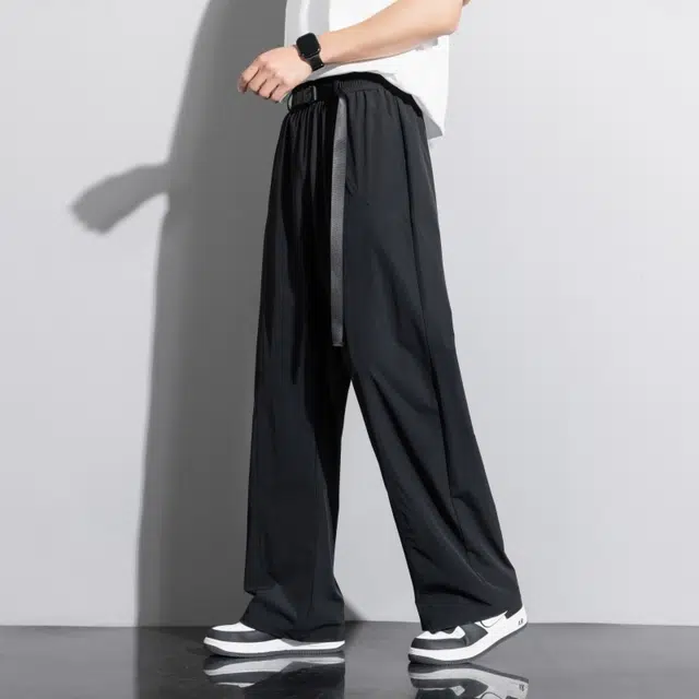 顶峰保罗 冰丝薄款直筒垂感阔腿速干凉感透气运动长裤无性别主义纯色腰带高级感亲肤舒适休闲裤 男女同款